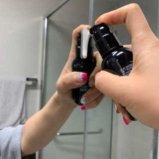 뷰오케이 욕실 화장실 셀프 물때제거 코팅제,리무버 50ml — 4.5점을 준 리뷰어가 2019년 5월 올린 사용 사진