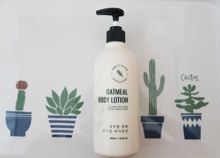 (주)에네스티 내추럴 촉촉  오트밀 바디로션 500ml — 5점을 준 리뷰어가 2019년 8월 올린 사용 사진
