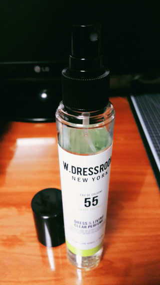 더블유드레스룸 드레스퍼퓸 150ml — 4.83점을 준 리뷰어가 2018년 11월 올린 사용 사진