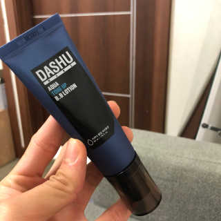 다슈코리아 다슈 맨즈 톤 업 비비로션 40ml — 4.17점을 준 리뷰어가 2018년 9월 올린 사용 사진