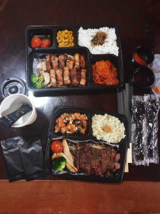 [오스테끼]마약삼겹+김치볶음밥or마약삼겹+제육볶음 — 4점을 준 리뷰어가 2019년 3월 올린 사용 사진