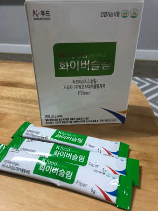 두루원 똥기사의 Kfood 화이버슬림 — 4.17점을 준 리뷰어가 2018년 7월 올린 사용 사진