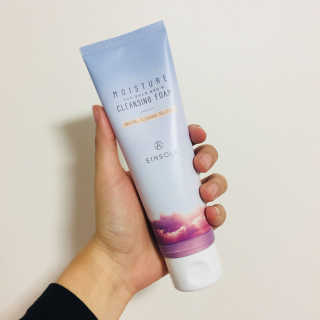 신소라 코스메틱 SINSOLA COSMETIC 신소라 모이스춰 클렌징폼 — 4.33점을 준 리뷰어가 2017년 11월 올린 사용 사진