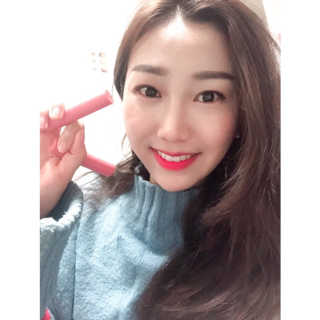 [블랙루즈] 로즈 벨벳 립스틱 택1+랜덤1 — 4점을 준 리뷰어가 2019년 1월 올린 사용 사진
