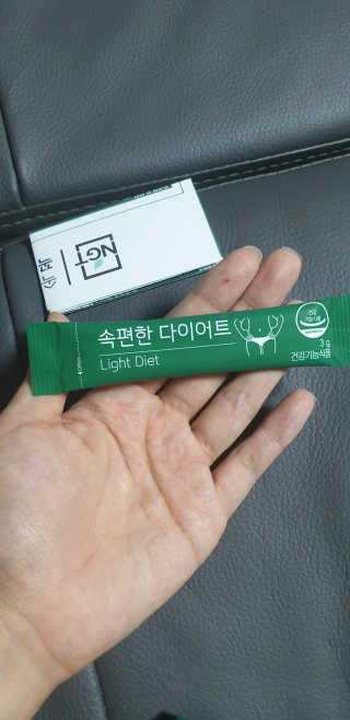 네츄럴굿띵스 속편한 다이어트 30포 — 5점을 준 리뷰어가 2019년 8월 올린 사용 사진
