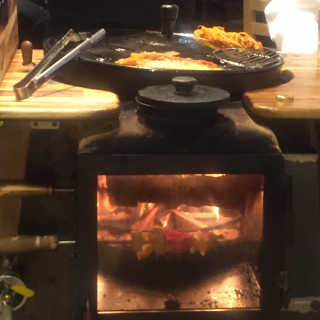 [화덕고깃간 마곡발산점] 화덕삼겹살2인분 — 4.83점을 준 리뷰어가 2018년 11월 올린 사용 사진