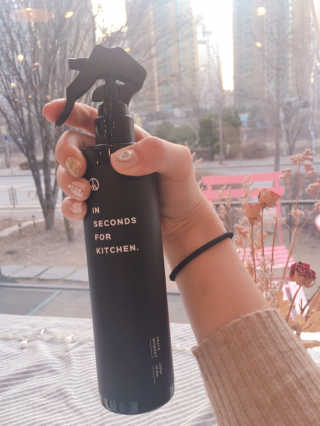 PEACE MOMENT 피스모먼트 인세컨즈포키친 320mL 천연살균소독제 — 5점을 준 리뷰어가 2019년 2월 올린 사용 사진