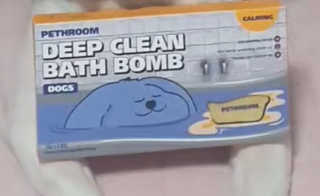 Pethroom 페스룸 PETHROOM DEEP CLEAN BATHBOMB 페스룸 딥클린 배쓰밤 — 5점을 준 리뷰어가 2020년 3월 올린 사용 사진