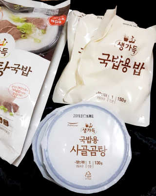 [풀무원] 사골곰탕국밥 황태해장국밥 — 5점을 준 리뷰어가 2018년 6월 올린 사용 사진