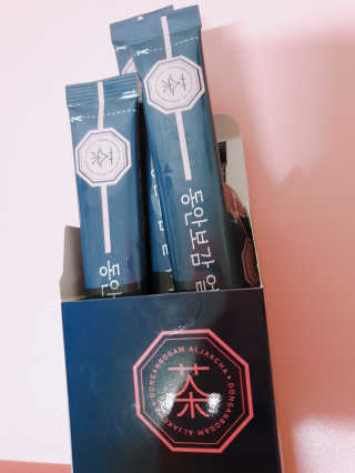 동안보감 얼작차 붓기를 빼주는 동안보감 한방 프리미엄 얼작차 — 5점을 준 리뷰어가 2019년 10월 올린 사용 사진