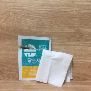 블루캐롯 닦는 루테인, 아이케어 티슈 20P — 5점을 준 리뷰어가 2019년 11월 올린 사용 사진
