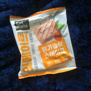 개근질마트 잇메이트 닭가슴살 스테이크 혼합 1kg — 5점을 준 리뷰어가 2019년 10월 올린 사용 사진