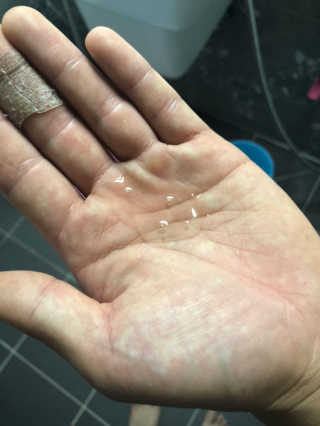맨즈스킨 바디플레이어 약산성 퍼퓸 바디워시 — 1점을 준 리뷰어가 2019년 8월 올린 사용 사진