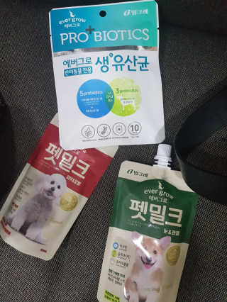[빙그레] 에버그로 생유산균 1봉（10포입）+펫밀크2팩 — 5점을 준 리뷰어가 2019년 5월 올린 사용 사진