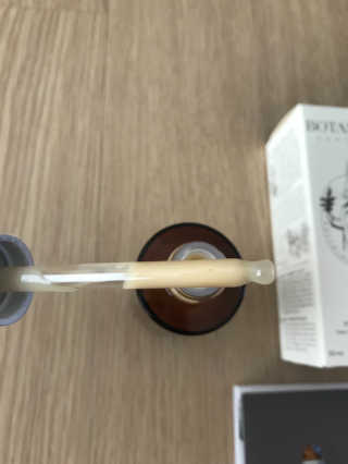 보타니티 [홍]조[진]정[결]케어 플라본 세럼 — 4.5점을 준 리뷰어가 2018년 5월 올린 사용 사진