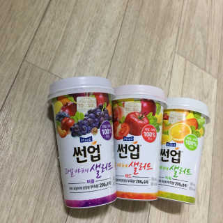 과일야채샐러드 썬업 과일야채 샐러드 3종 — 5점을 준 리뷰어가 2018년 8월 올린 사용 사진
