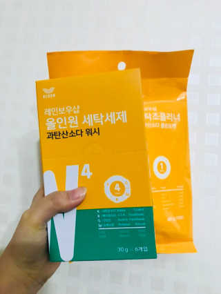 레인보우샵 올인원 세탁세제 스틱포 6개입 + 세탁조클리너 — 4.17점을 준 리뷰어가 2018년 3월 올린 사용 사진