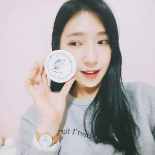 (주)스와니코코 백조쿠션E 원더 핏 에디션(21호) — 4.67점을 준 리뷰어가 2017년 11월 올린 사용 사진