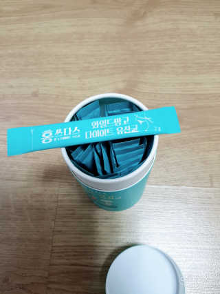홍쓰다스 다이어트유산균, 체지방감소와 장건강개선 — 5점을 준 리뷰어가 2019년 8월 올린 사용 사진