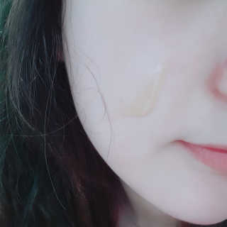 보타니티 [홍]조[진]정[결]케어 플라본 세럼 — 4점을 준 리뷰어가 2018년 5월 올린 사용 사진