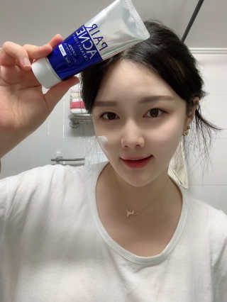 페어아크네 크리미폼 페어아크네 크리미 폼 — 4.5점을 준 리뷰어가 2019년 10월 올린 사용 사진