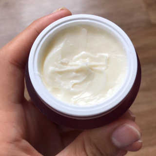 땡큐파머 미라클 에이지 리페어 아이크림 — 5점을 준 리뷰어가 2019년 8월 올린 사용 사진