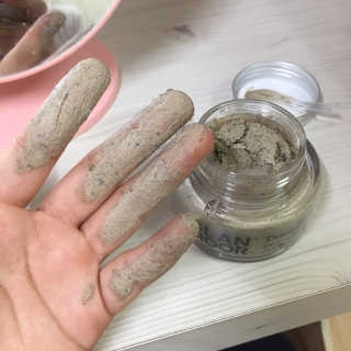 글랜무어 디톡 제올라이트 클리어링 버블 팩 — 4.83점을 준 리뷰어가 2018년 5월 올린 사용 사진