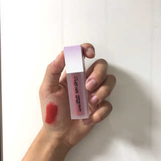 터치인솔 프리티필터 쉬폰 벨벳 립틴트 — 5점을 준 리뷰어가 2018년 10월 올린 사용 사진