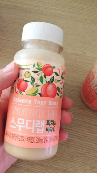 풀무원 스무디랩 피치&비타 — 4.5점을 준 리뷰어가 2017년 11월 올린 사용 사진