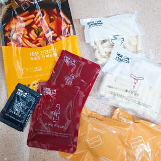 두번째 국떡 국가대표 떡볶이 1팩 + 영미칩 2봉 증정 — 5점을 준 리뷰어가 2019년 2월 올린 사용 사진