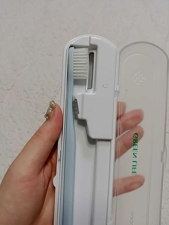 청정일기 휴대용 칫솔살균기 리뷰 사진