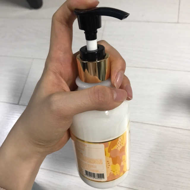 인샤워 바디퍼퓸 옐로우포션 250ML 리뷰 사진