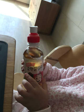 웅진식품 코코몽 어린이 순한결명자 200mL x 24페트 — 5점을 준 리뷰어가 2018년 4월 올린 사용 사진