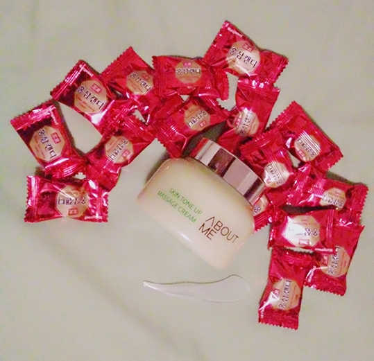 어바웃미 스킨 톤업 마사지 크림 리뷰 사진