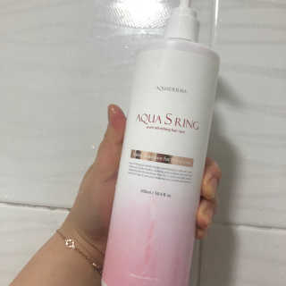 아쿠아큐링 아쿠아S링 퓨어리프레싱 헤어케어 500ml — 5점을 준 리뷰어가 2018년 7월 올린 사용 사진