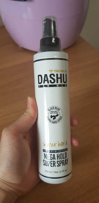 다슈코리아 다슈 포 맨 프리미엄 메가 홀드 슈퍼 스프레이 250ml — 5점을 준 리뷰어가 2019년 3월 올린 사용 사진