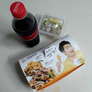 [치킨마루]-  빠사칸윙봉현미 + 콜라 500ml — 5점을 준 리뷰어가 2019년 7월 올린 사용 사진