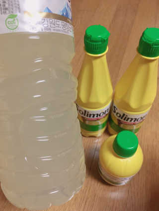 솔리몬 스퀴즈드 레몬즙 500ml X 2 + 280ml X 1 — 5점을 준 리뷰어가 2018년 10월 올린 사용 사진