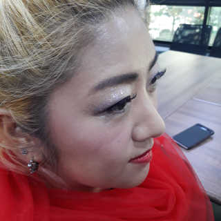 피카소 속눈썹 접착제 2종 + 아이미속눈썹 2종 — 5점을 준 리뷰어가 2019년 10월 올린 사용 사진