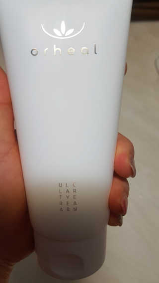 오르힐 울트라레이어 크림 — 4.5점을 준 리뷰어가 2020년 2월 올린 사용 사진