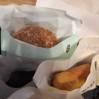 삼송빵집 부천점 [삼송빵집 부천역사점]삼송빵집 특별세트 — 4점을 준 리뷰어가 2019년 8월 올린 사용 사진