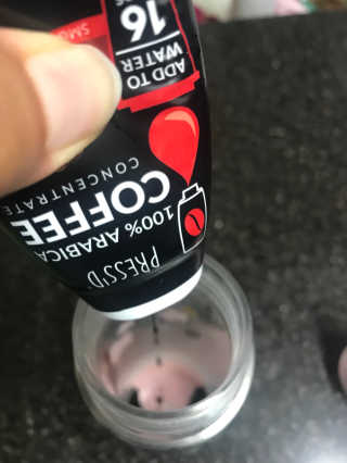 프레스드커피 프레스드 아라비카 액상커피 오리지날맛 48ml_16잔 — 3.83점을 준 리뷰어가 2018년 6월 올린 사용 사진