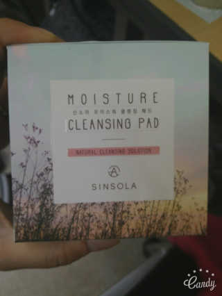 신소라 코스메틱 SINSOLA COSMETIC 신소라 모이스춰 클렌징 패드 — 5점을 준 리뷰어가 2017년 11월 올린 사용 사진