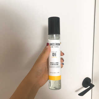 더블유드레스룸 신규향 드레스퍼퓸150ml — 4.33점을 준 리뷰어가 2018년 8월 올린 사용 사진
