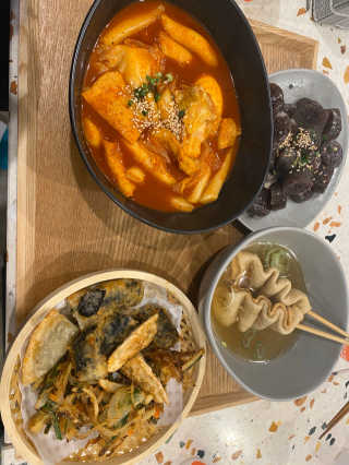 맛집탐방러님이 올린 리뷰 사진 2