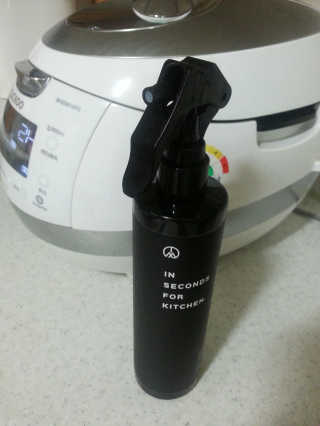 PEACE MOMENT 피스모먼트 인세컨즈포키친 320mL 천연살균소독제 — 4.5점을 준 리뷰어가 2019년 2월 올린 사용 사진
