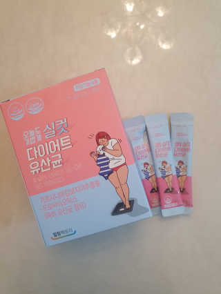 힐링팩토리 오늘도 가볍게 실컷 다이어트 유산균 — 5점을 준 리뷰어가 2020년 3월 올린 사용 사진