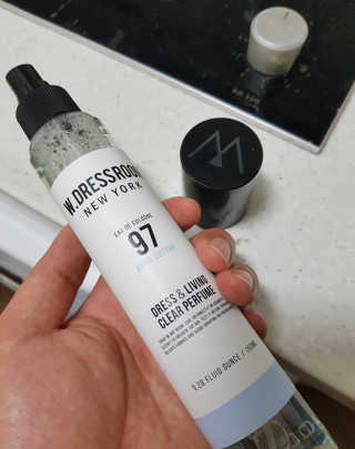 더블유드레스룸 드레스퍼퓸 150ml — 5점을 준 리뷰어가 2018년 10월 올린 사용 사진