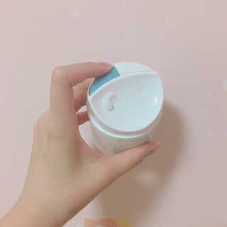 바노바기 코스메틱 바노 잇츠 리얼 화이트닝 데이 & 나이트 크림 — 4.33점을 준 리뷰어가 2017년 5월 올린 사용 사진