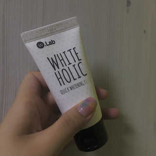 더블유랩 화이트홀릭 50ml — 4.5점을 준 리뷰어가 2018년 7월 올린 사용 사진